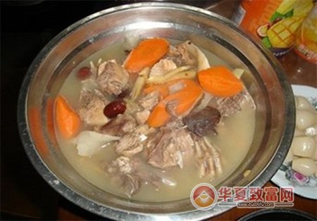 在理县开火锅店